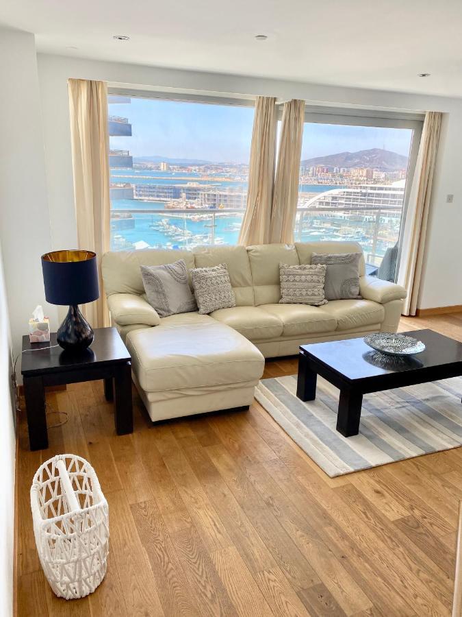 Ocean Village Lovely 2 Bedroom Apartment Gibraltar Eksteriør billede