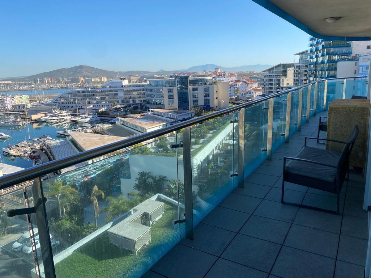 Ocean Village Lovely 2 Bedroom Apartment Gibraltar Eksteriør billede